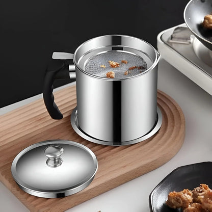 Stainless Steel Oil Strainer Pot With Handle – 1.2L